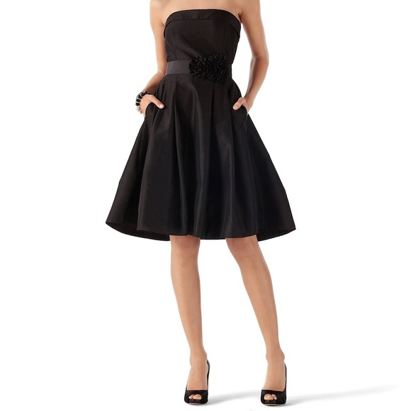 Strapless Black Taffeta Fit and Flare Dress, SZ 8 - Picture 4 of 8